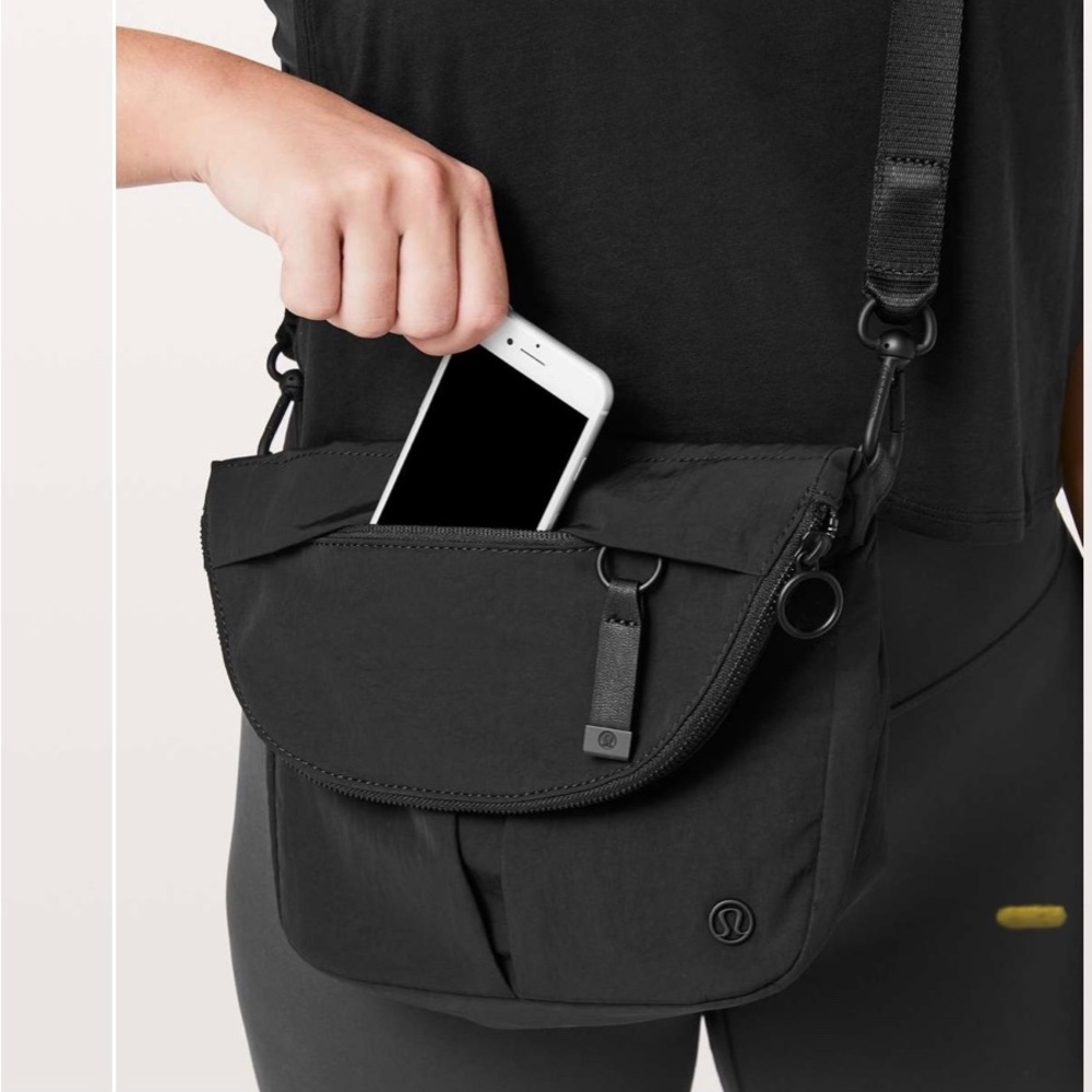 Lululemon All Night Festival Bag 5L Black